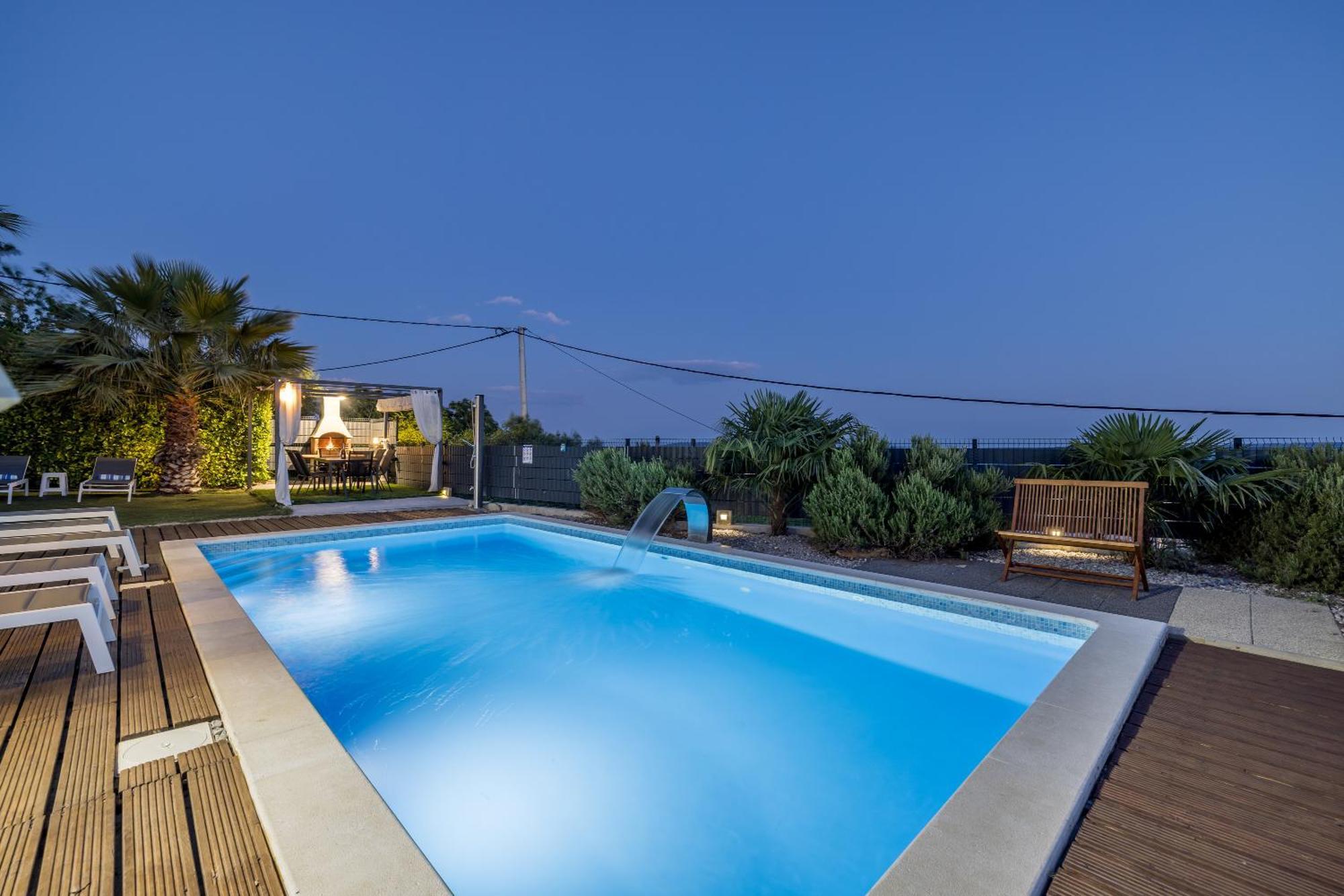 Sun Castle Holiday House Babic Kastel Stari Exterior photo